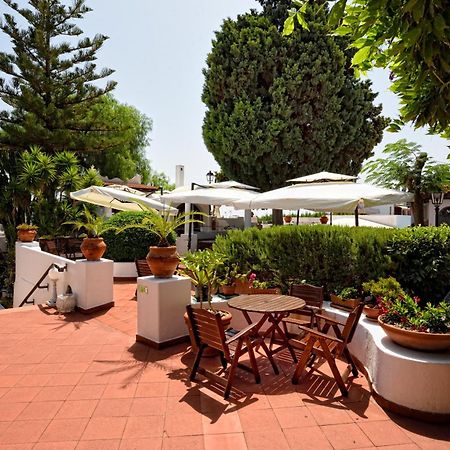 Pietra Pomice Hotel Липари Екстериор снимка