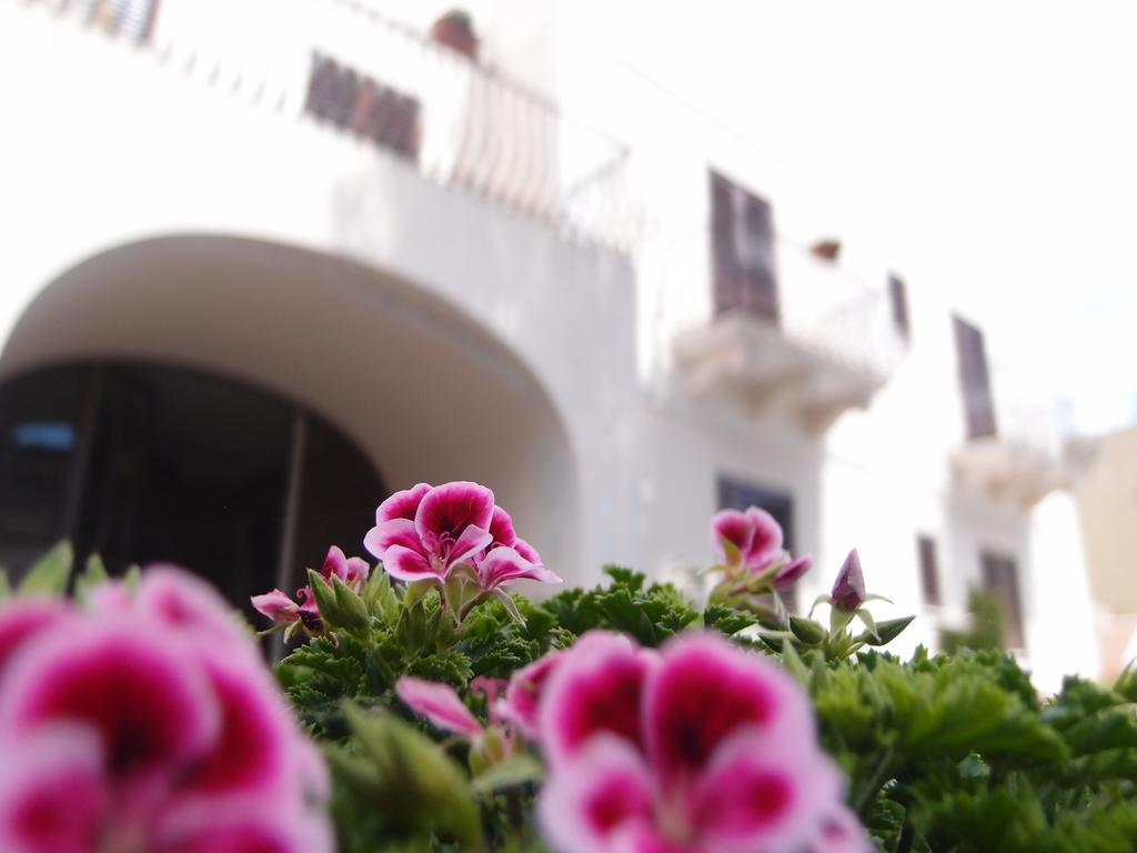 Pietra Pomice Hotel Липари Екстериор снимка