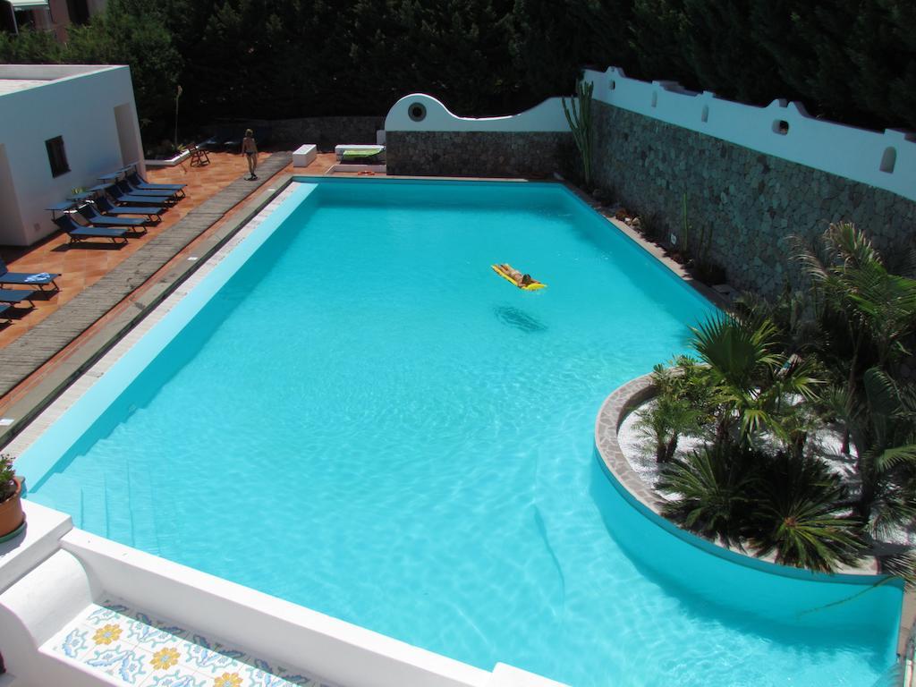 Pietra Pomice Hotel Липари Екстериор снимка