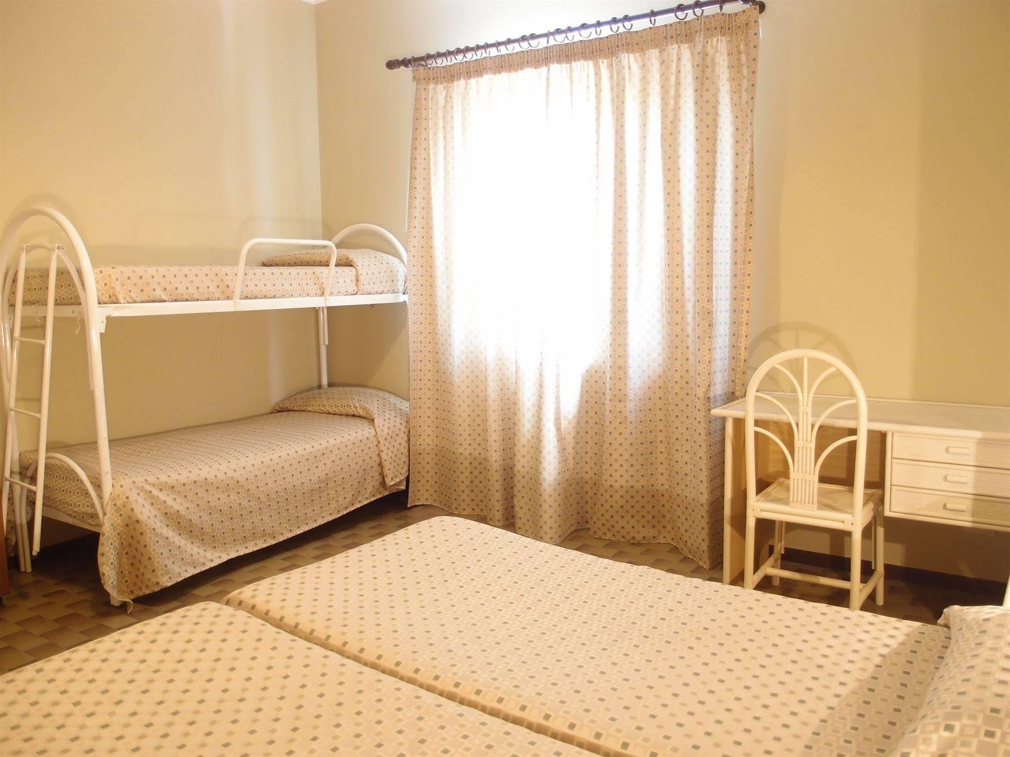 Pietra Pomice Hotel Липари Екстериор снимка