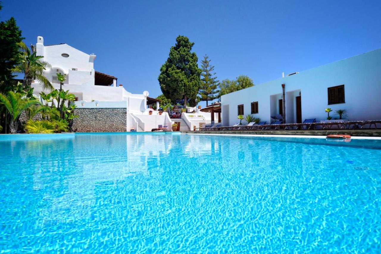 Pietra Pomice Hotel Липари Екстериор снимка